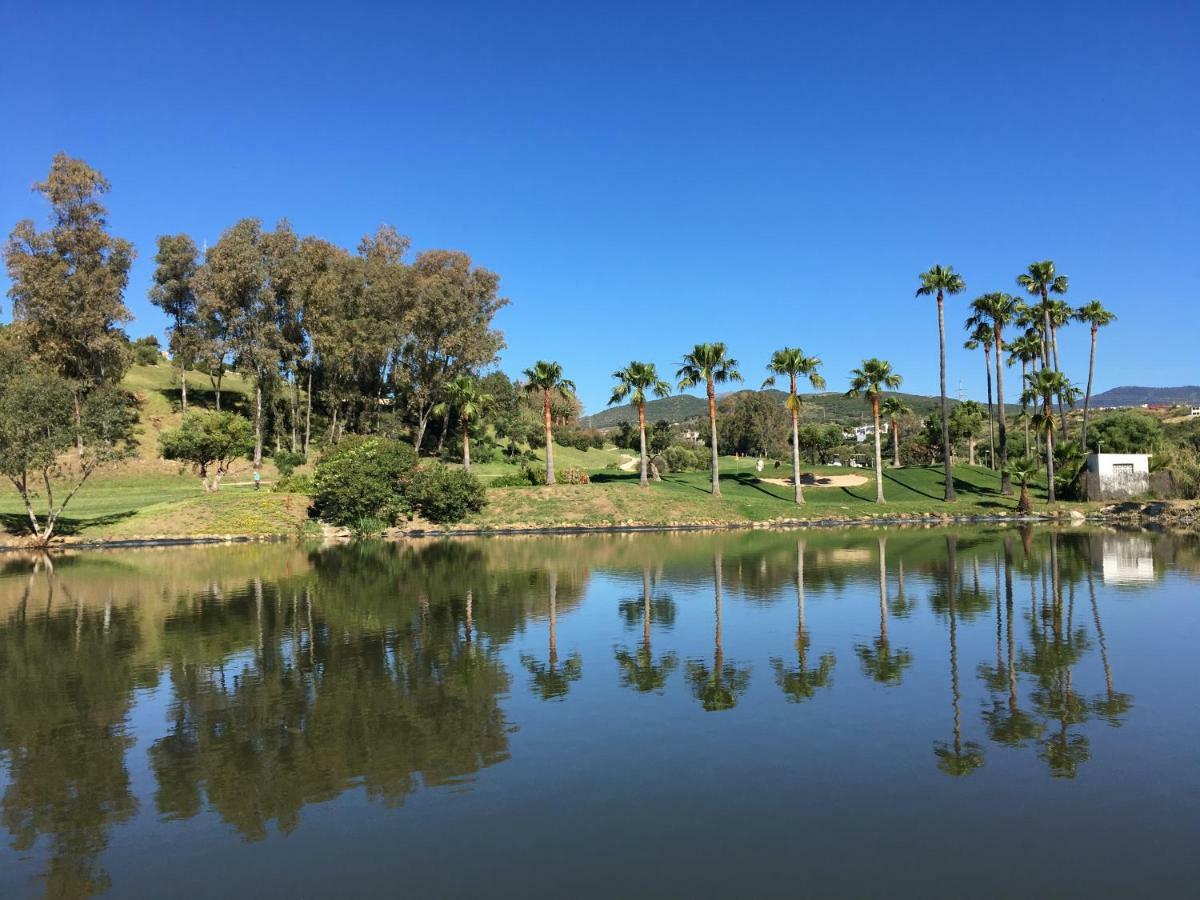 Estepona Golf - Los Pintores Bagian luar foto